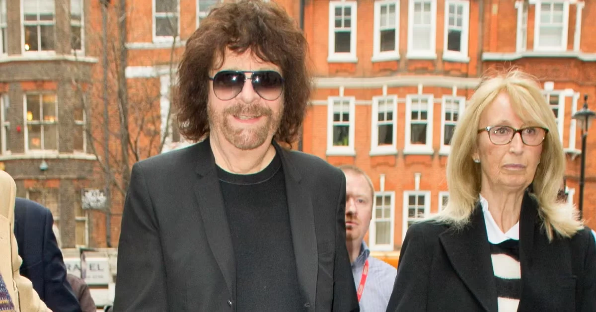 Sources of Income Behind Jeff Lynne Net Worth