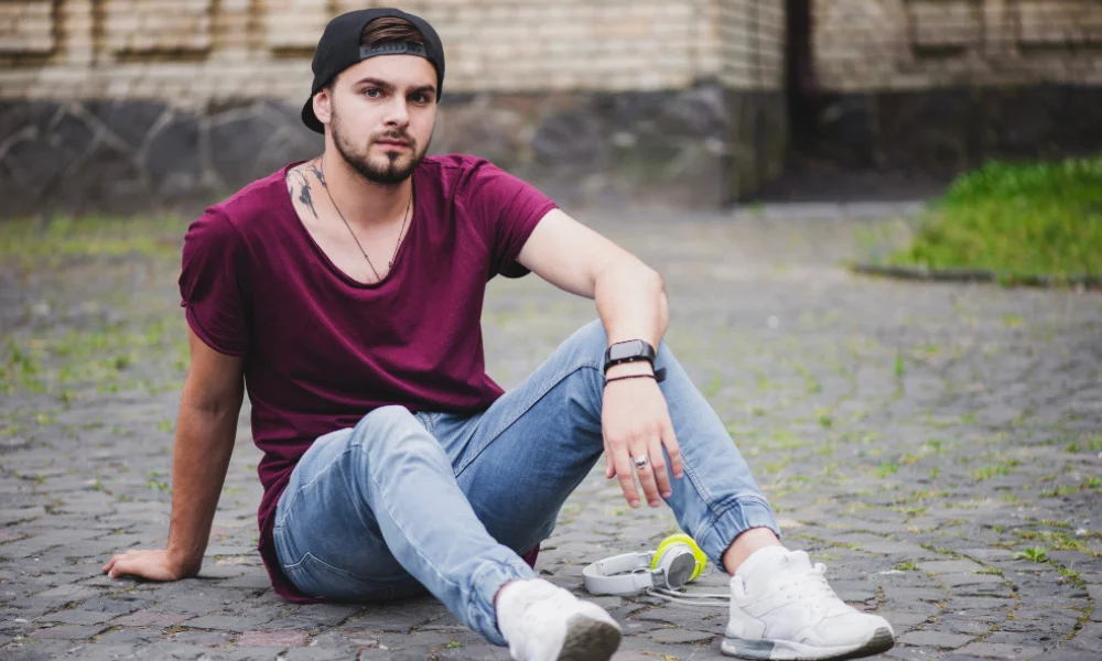 Young man in relaxed jeans