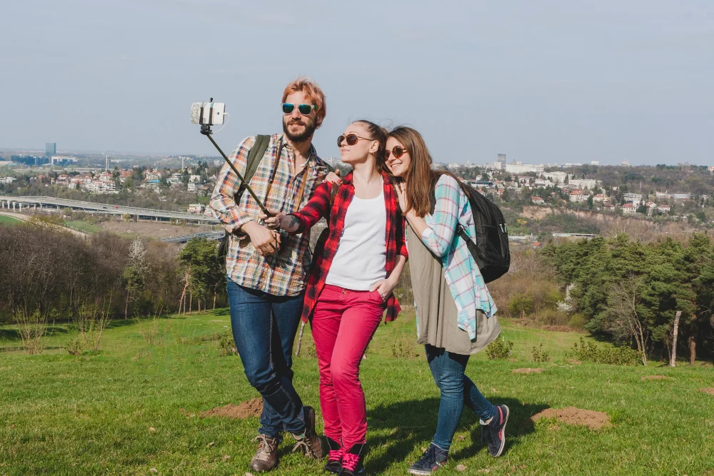Travelers enjoying springtime
