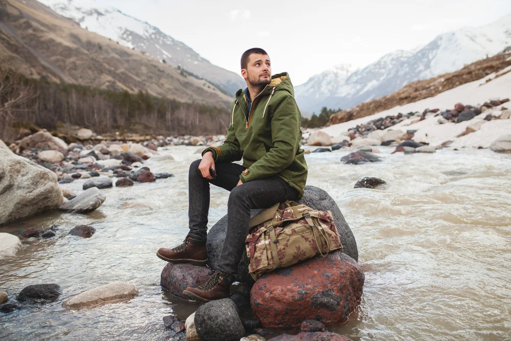 Traveller in cosy travel outfit